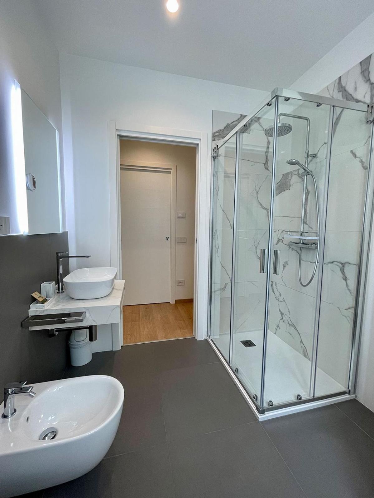 Clavis Luxury Apartments Chiavenna Exterior photo