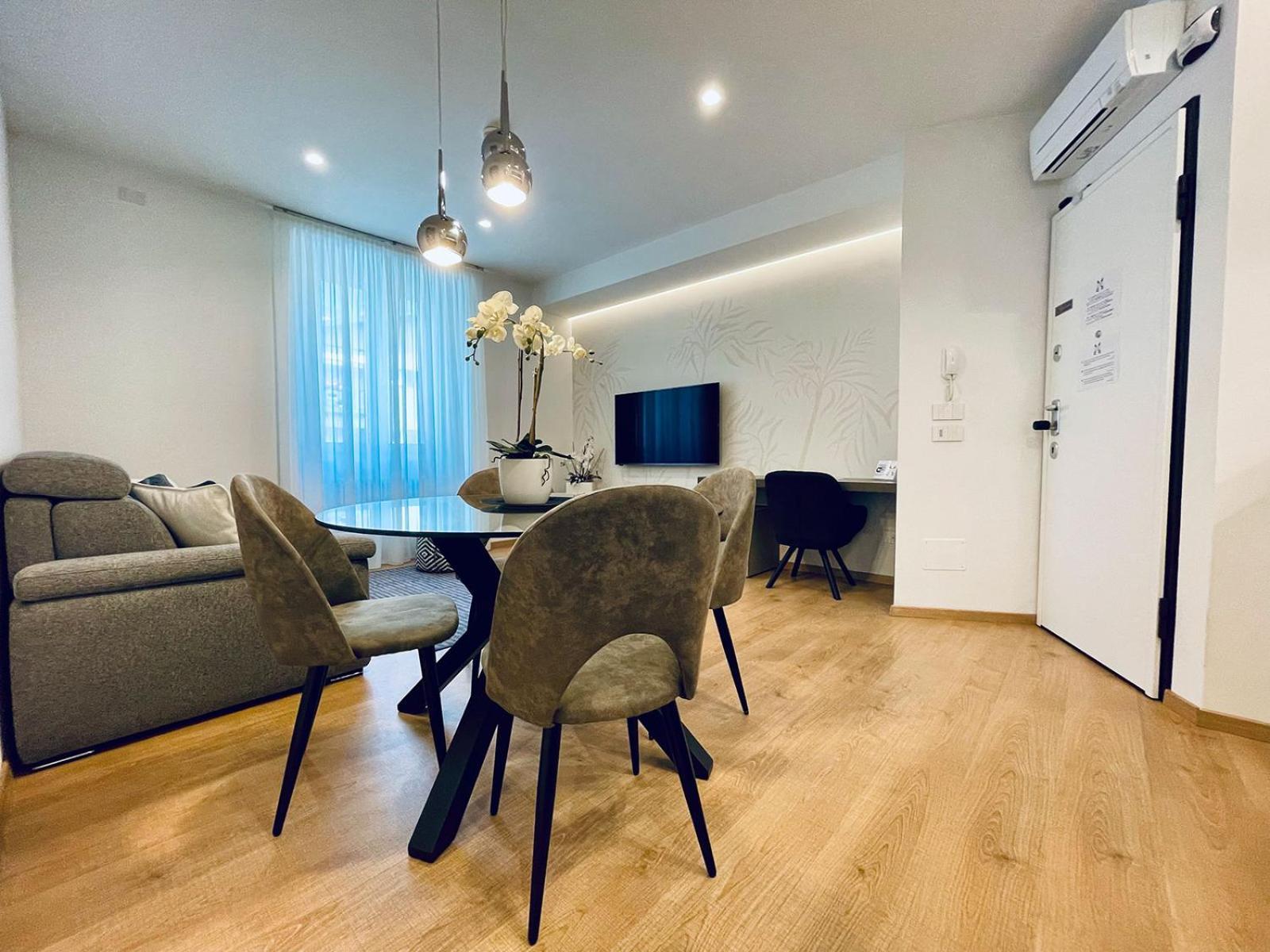 Clavis Luxury Apartments Chiavenna Exterior photo